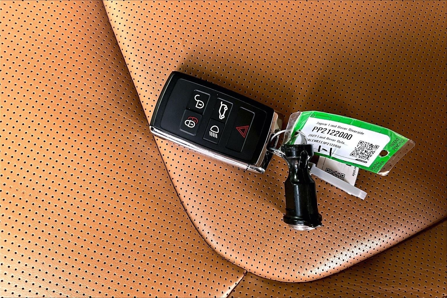 2023 Land Rover Defender 110 V8