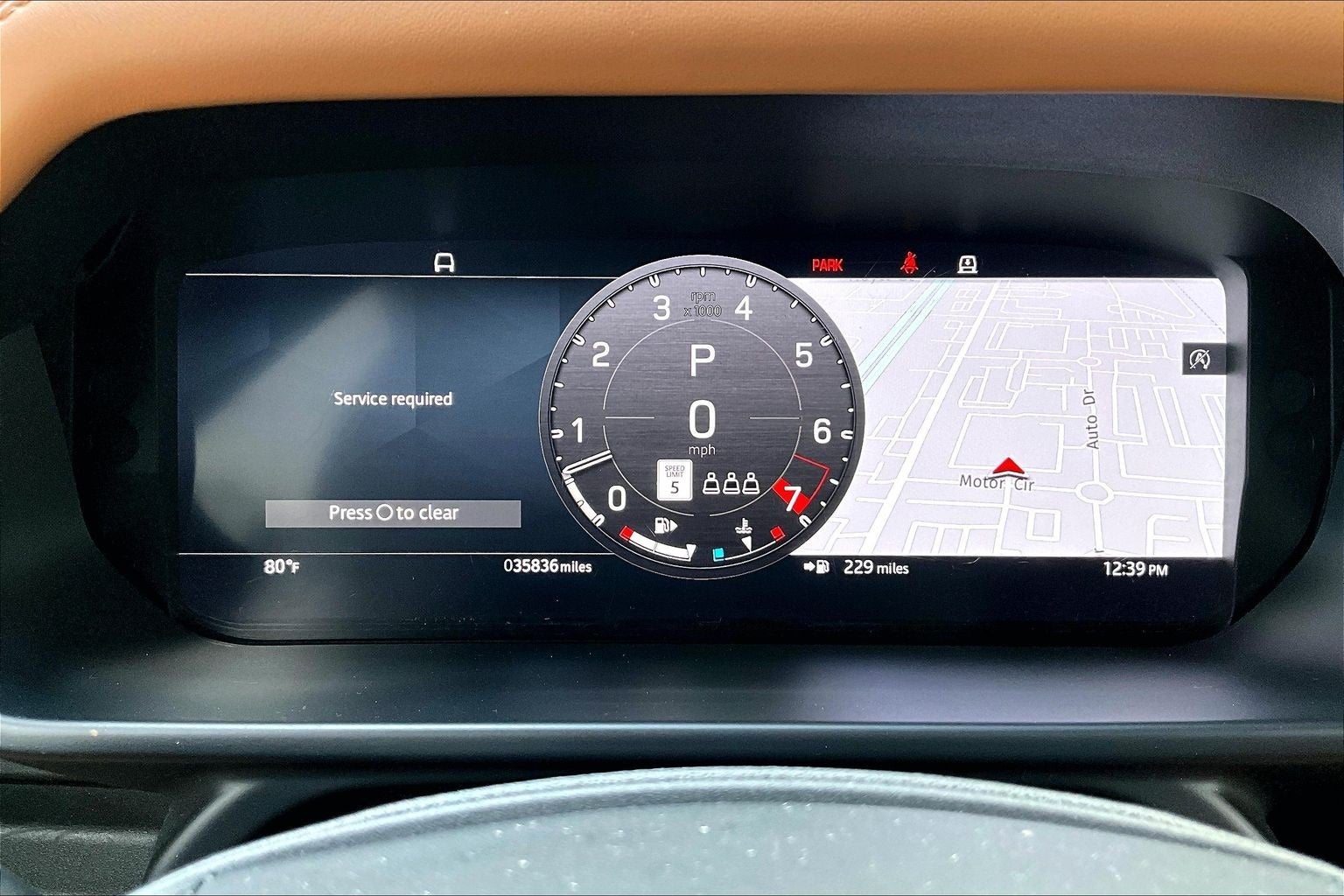 2023 Land Rover Defender 110 V8