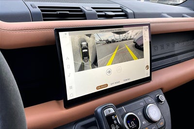 2023 Land Rover Defender 110 V8