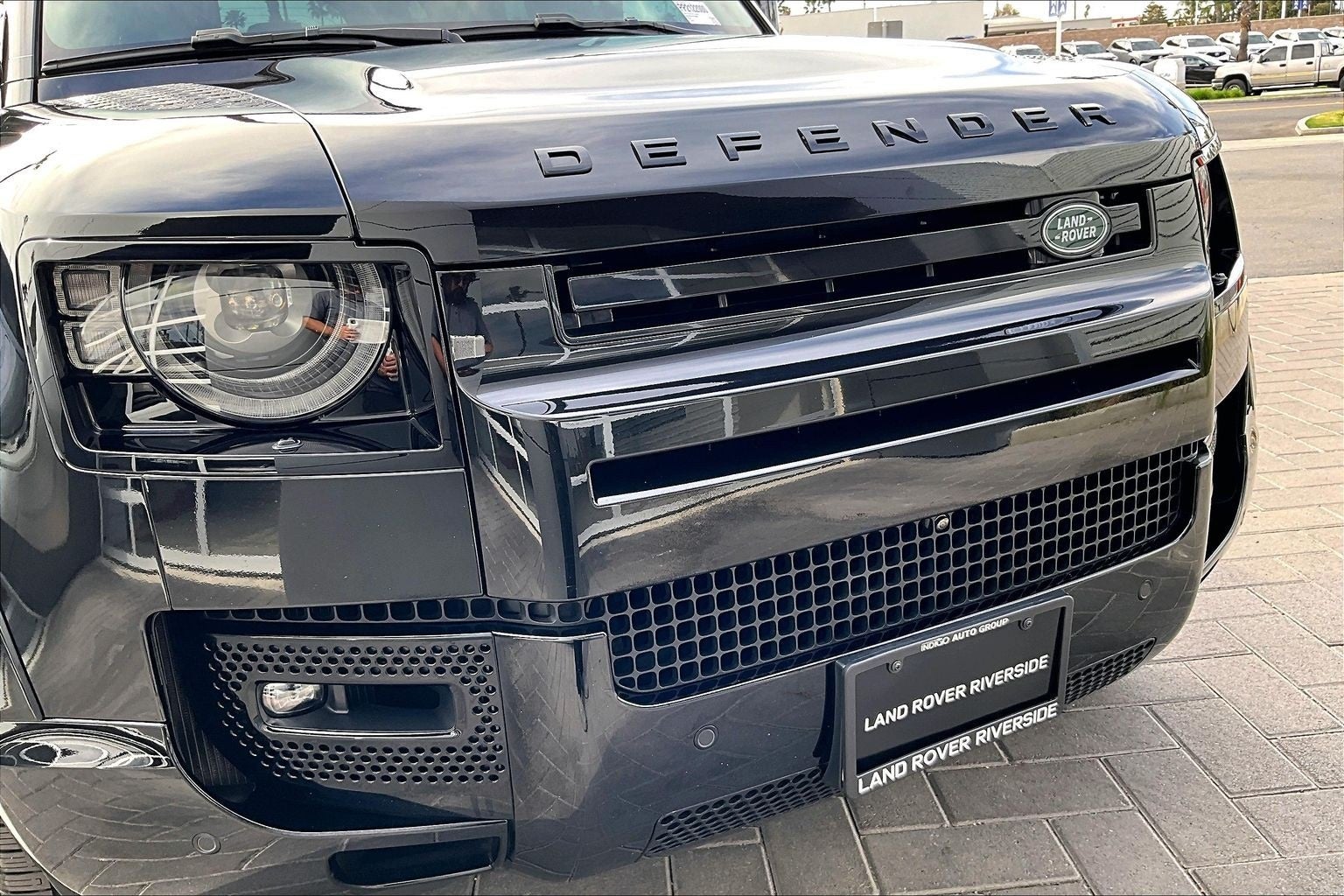 2023 Land Rover Defender 110 V8