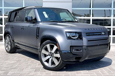 2026 Land Rover Defender 110 V8