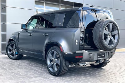 2022 Land Rover Defender 110 Carpathian Edition