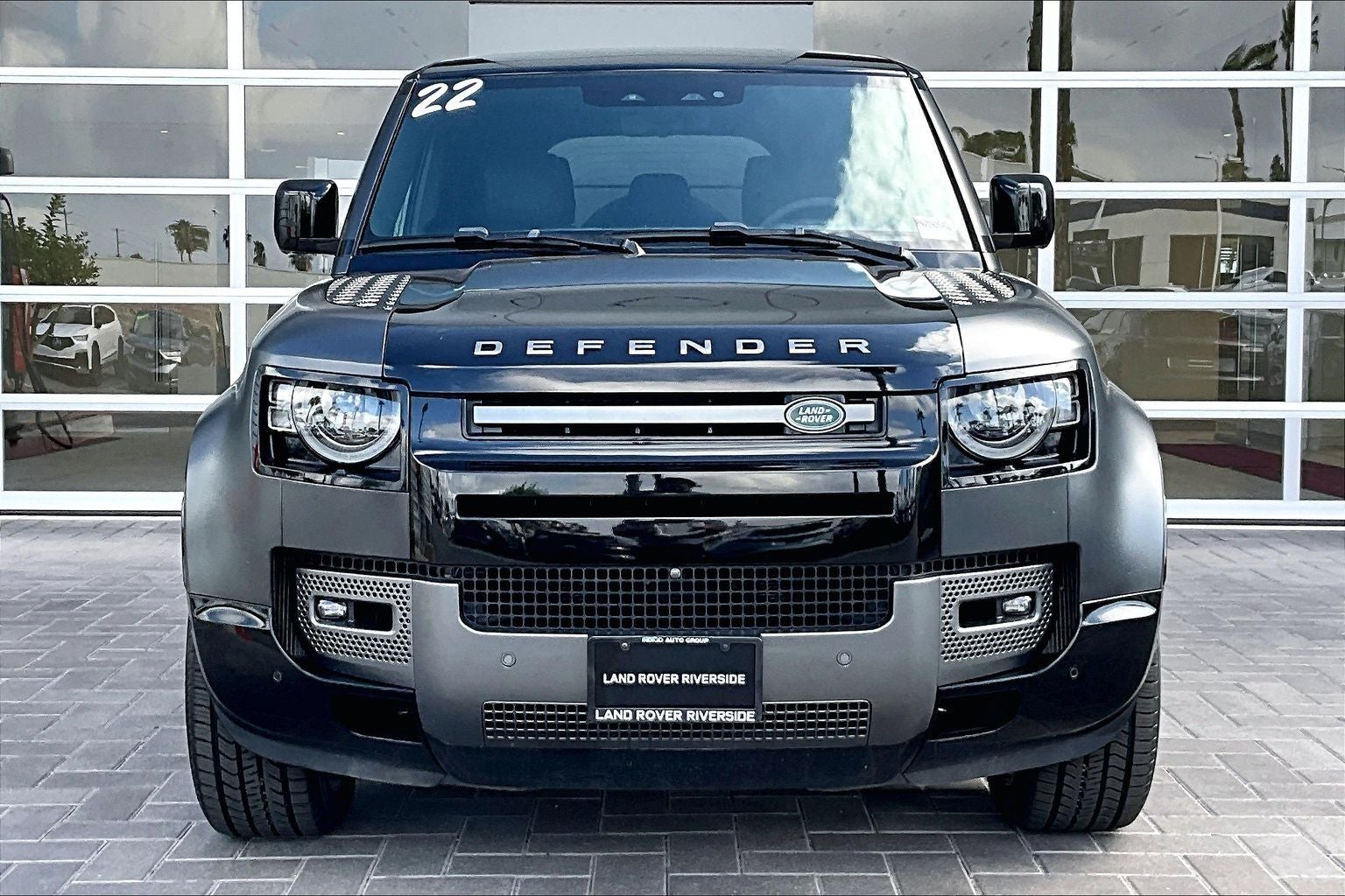 2022 Land Rover Defender 110 Carpathian Edition