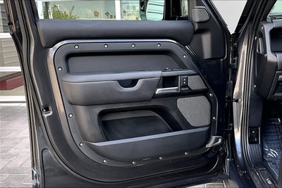 2022 Land Rover Defender 110 Carpathian Edition