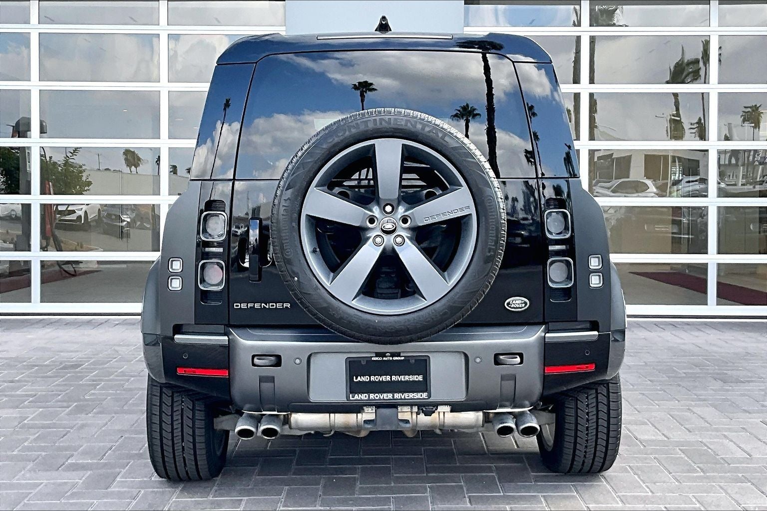2022 Land Rover Defender 110 Carpathian Edition