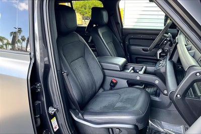 2022 Land Rover Defender 110 Carpathian Edition