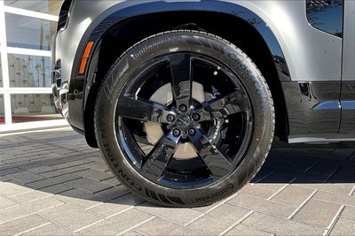 2026 Land Rover Defender 130 V8