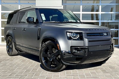 2026 Land Rover Defender 130 V8