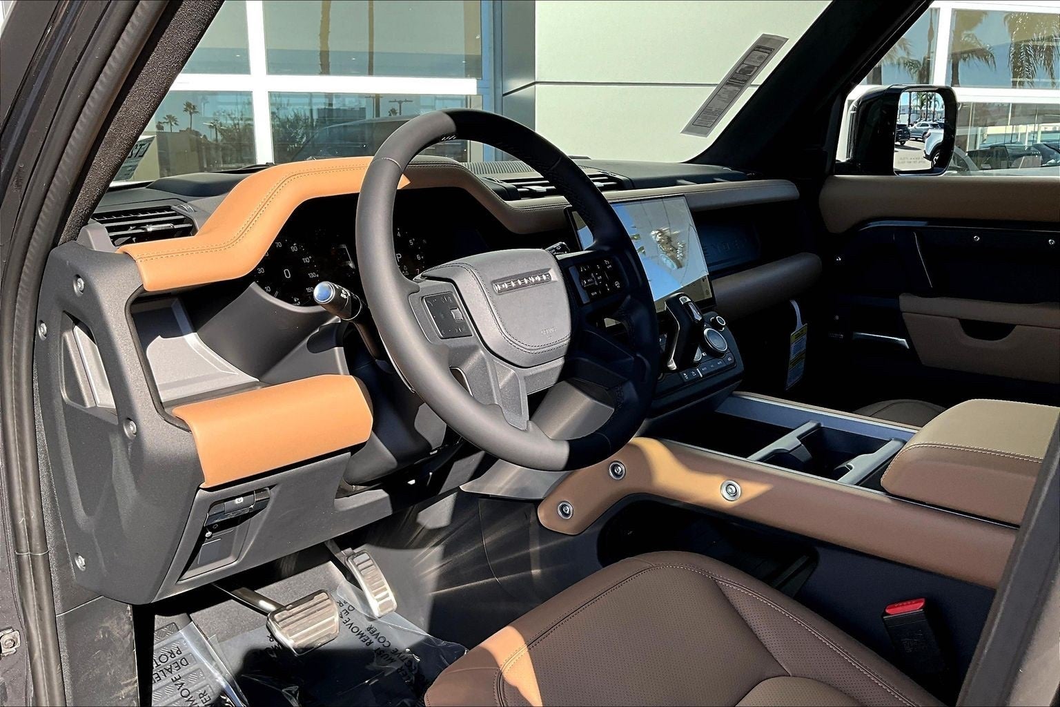 2026 Land Rover Defender 130 V8