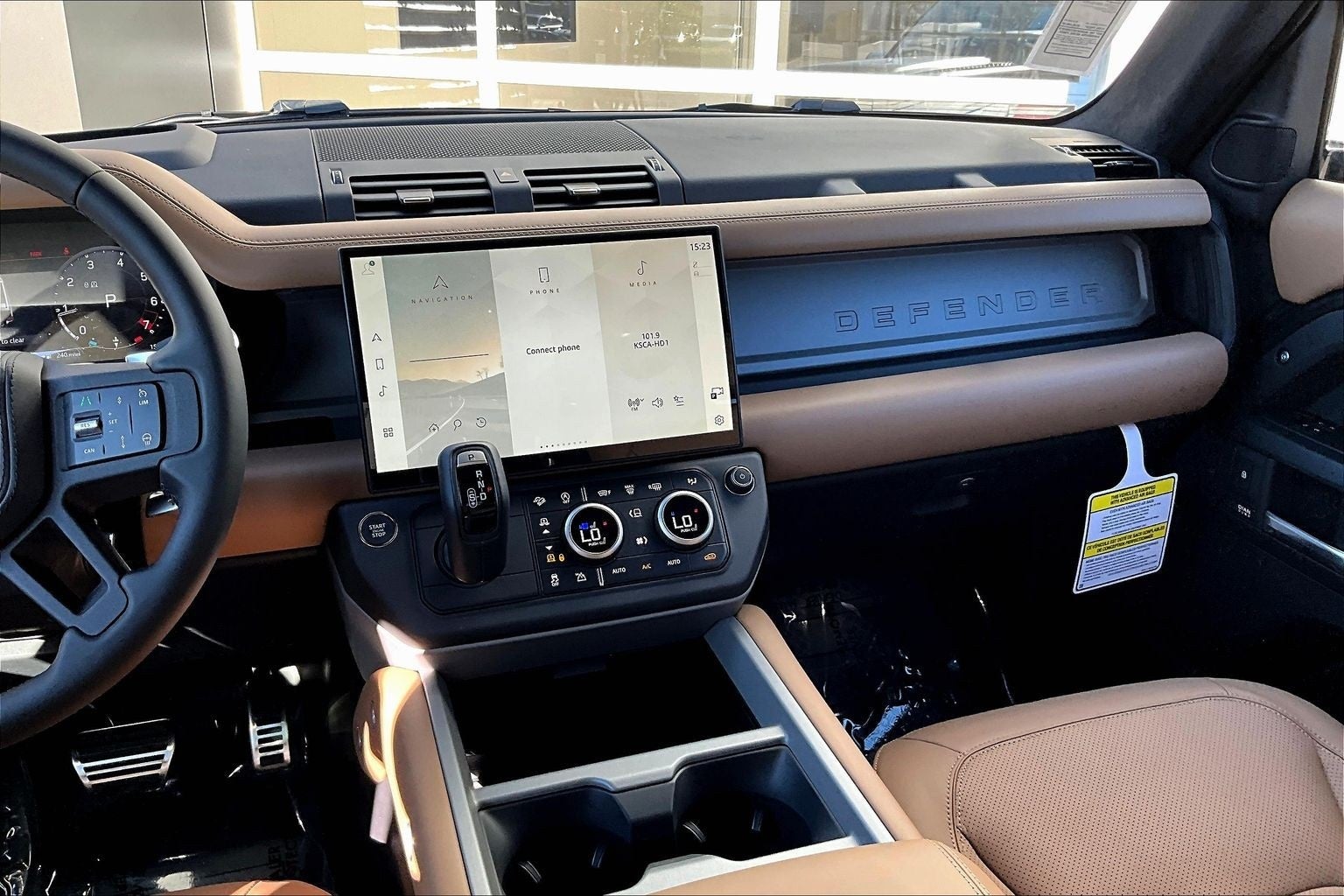 2026 Land Rover Defender 130 V8