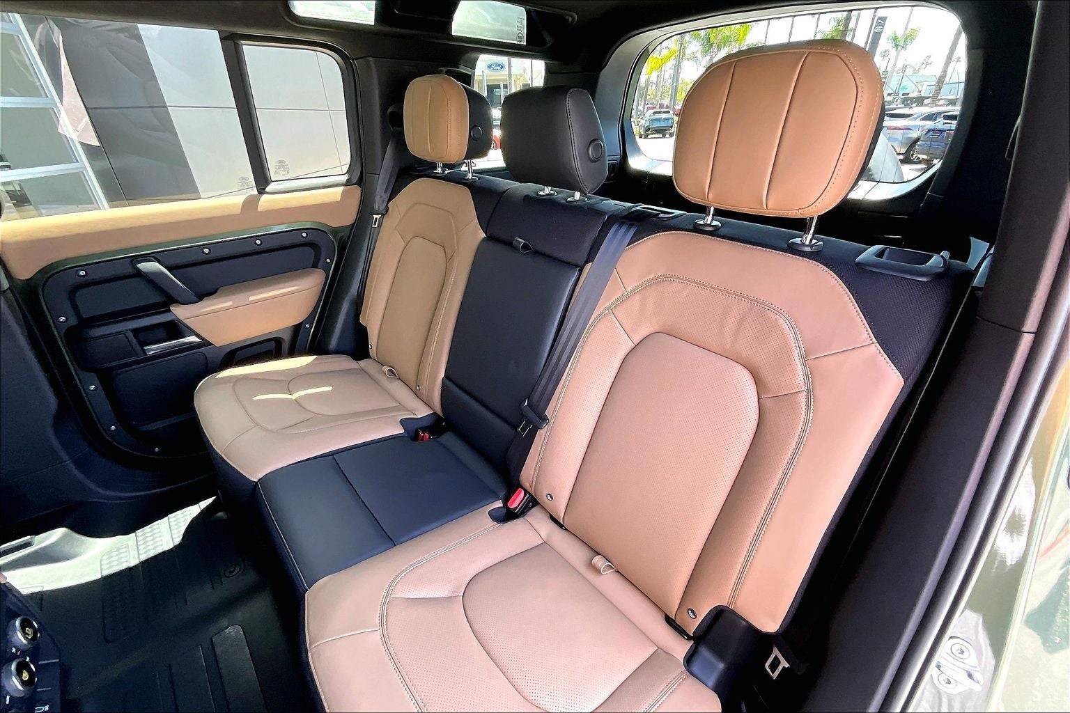 2026 Land Rover Defender 110 X