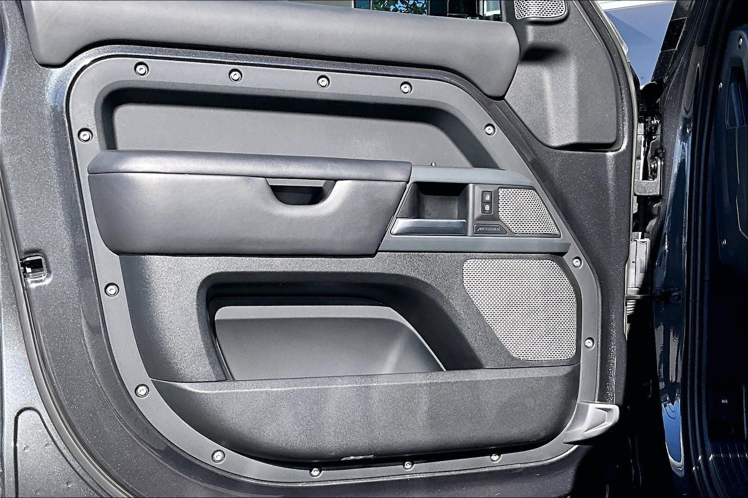 2023 Land Rover Defender 130 X