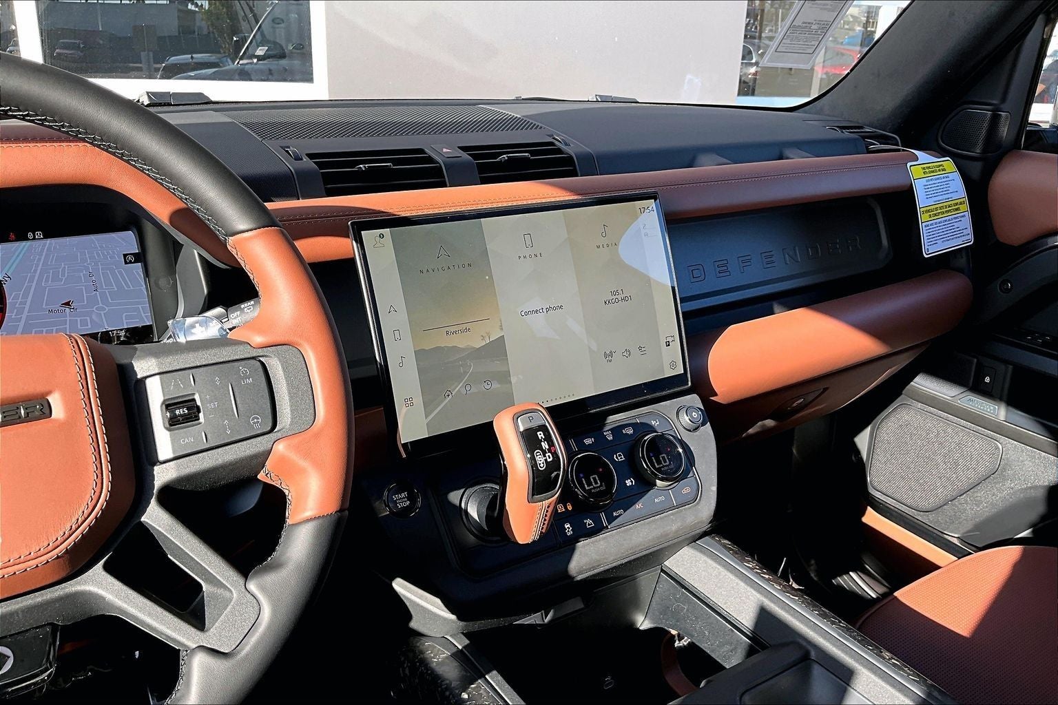 2026 Land Rover Defender 110 OCTA