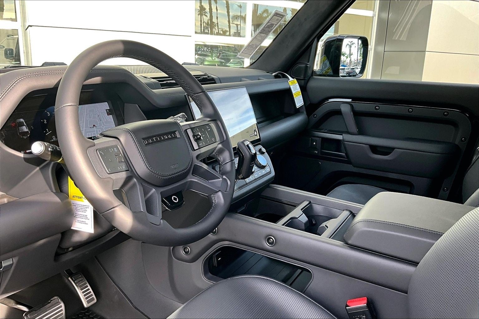 2026 Land Rover Defender 110 OCTA Black Edition