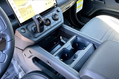 2026 Land Rover Defender 110 OCTA