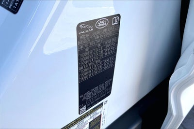 2026 Land Rover Defender 110 OCTA