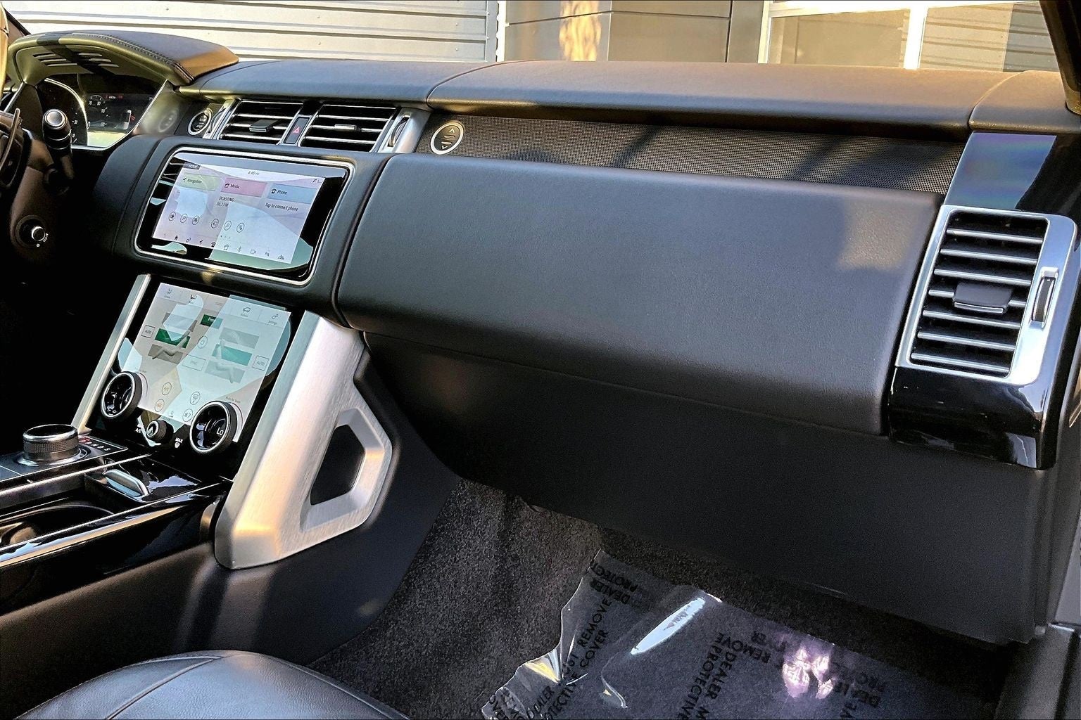 2021 Land Rover Range Rover Base