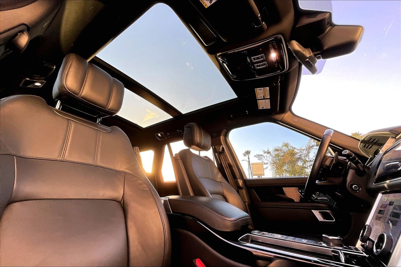 2021 Land Rover Range Rover Base