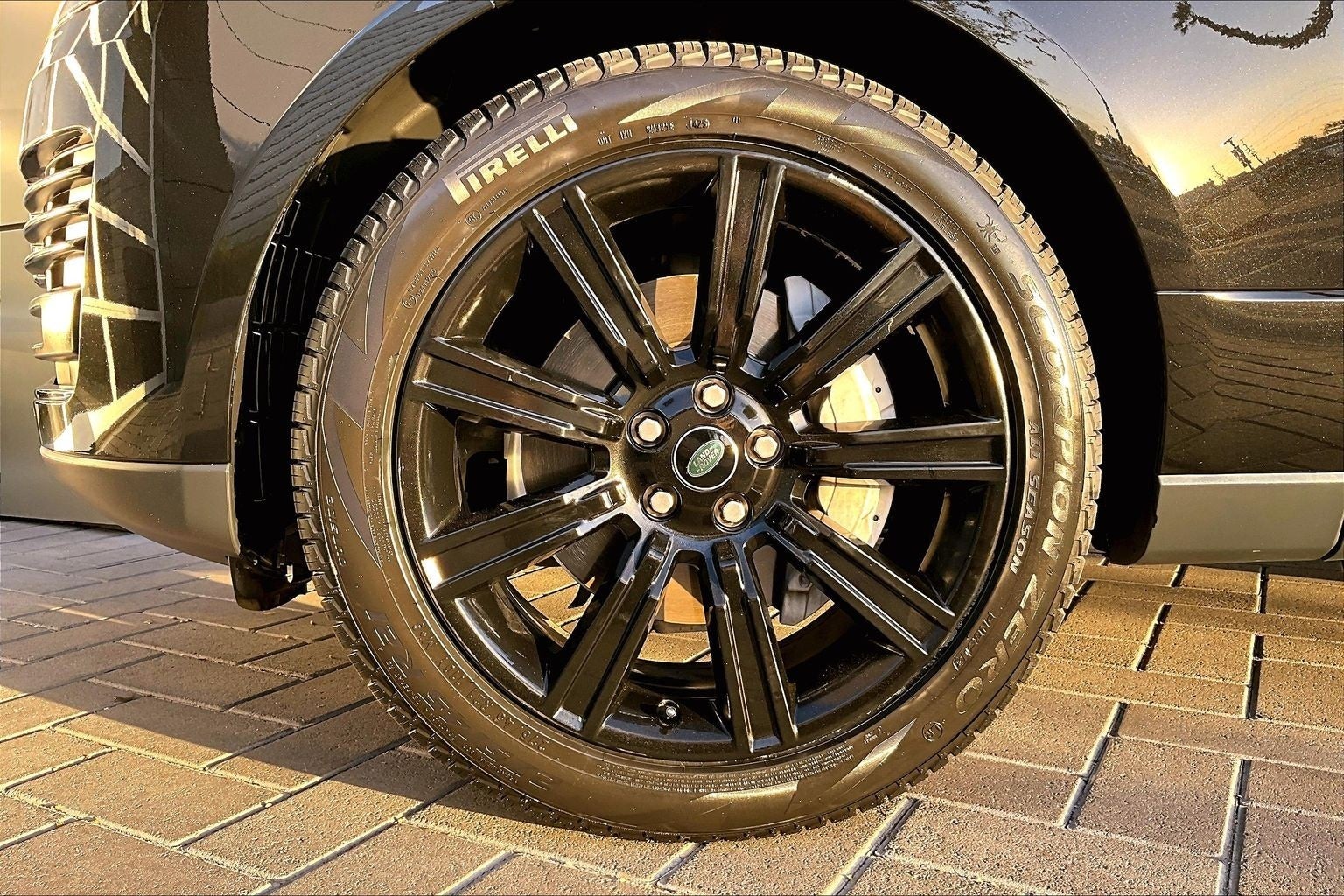 2021 Land Rover Range Rover Base