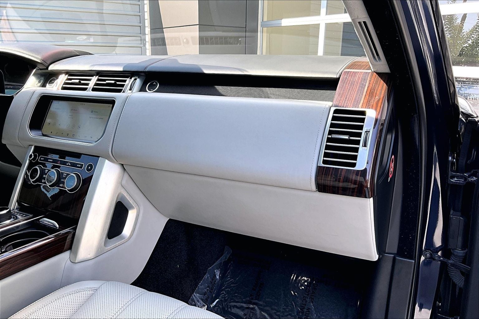 2017 Land Rover Range Rover 5.0L V8 Supercharged Autobiography LWB