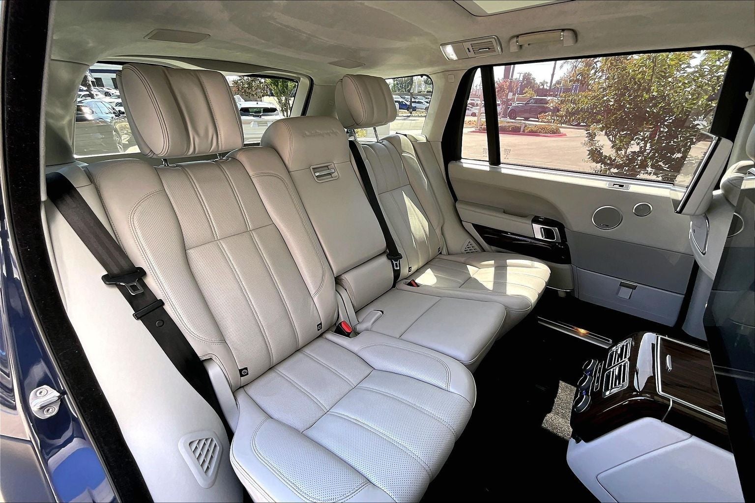 2017 Land Rover Range Rover 5.0L V8 Supercharged Autobiography LWB