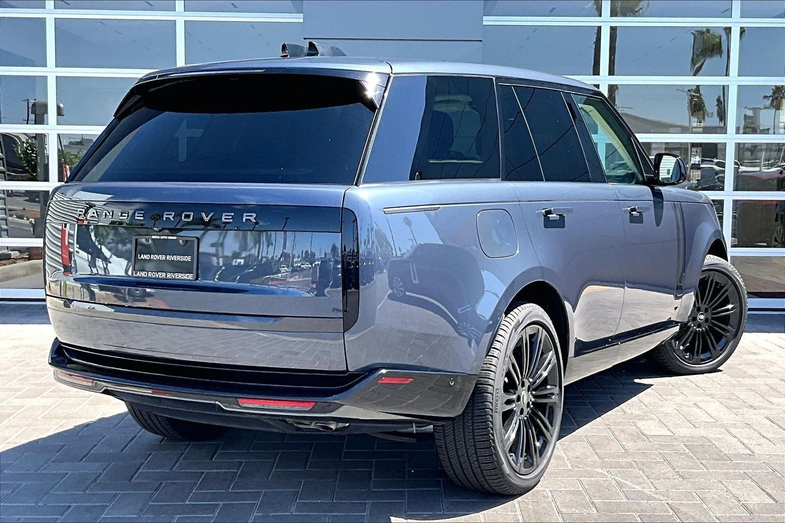 2024 Land Rover Range Rover Autobiography