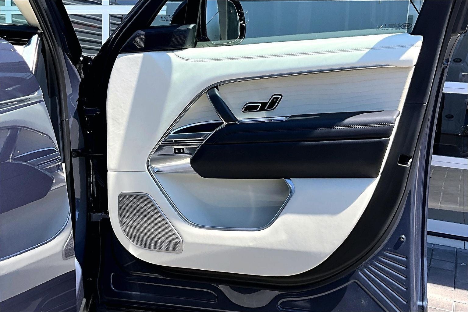 2024 Land Rover Range Rover Autobiography