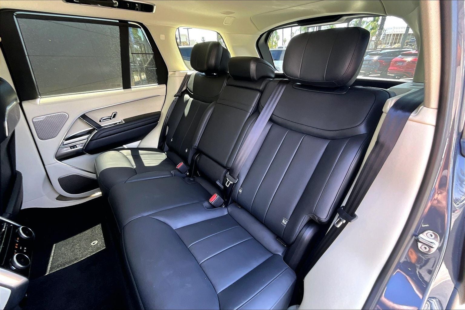 2024 Land Rover Range Rover Autobiography