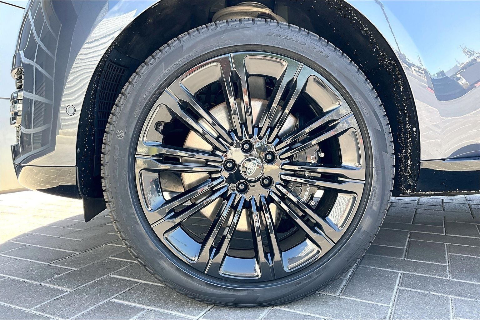 2024 Land Rover Range Rover Autobiography