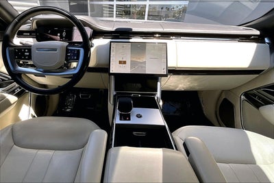 2025 Land Rover Range Rover Autobiography