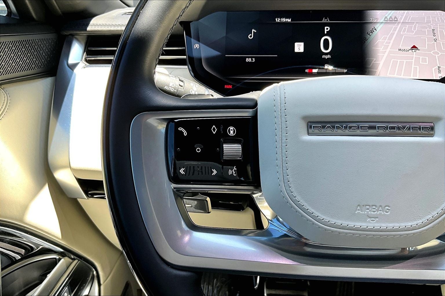 2025 Land Rover Range Rover Autobiography