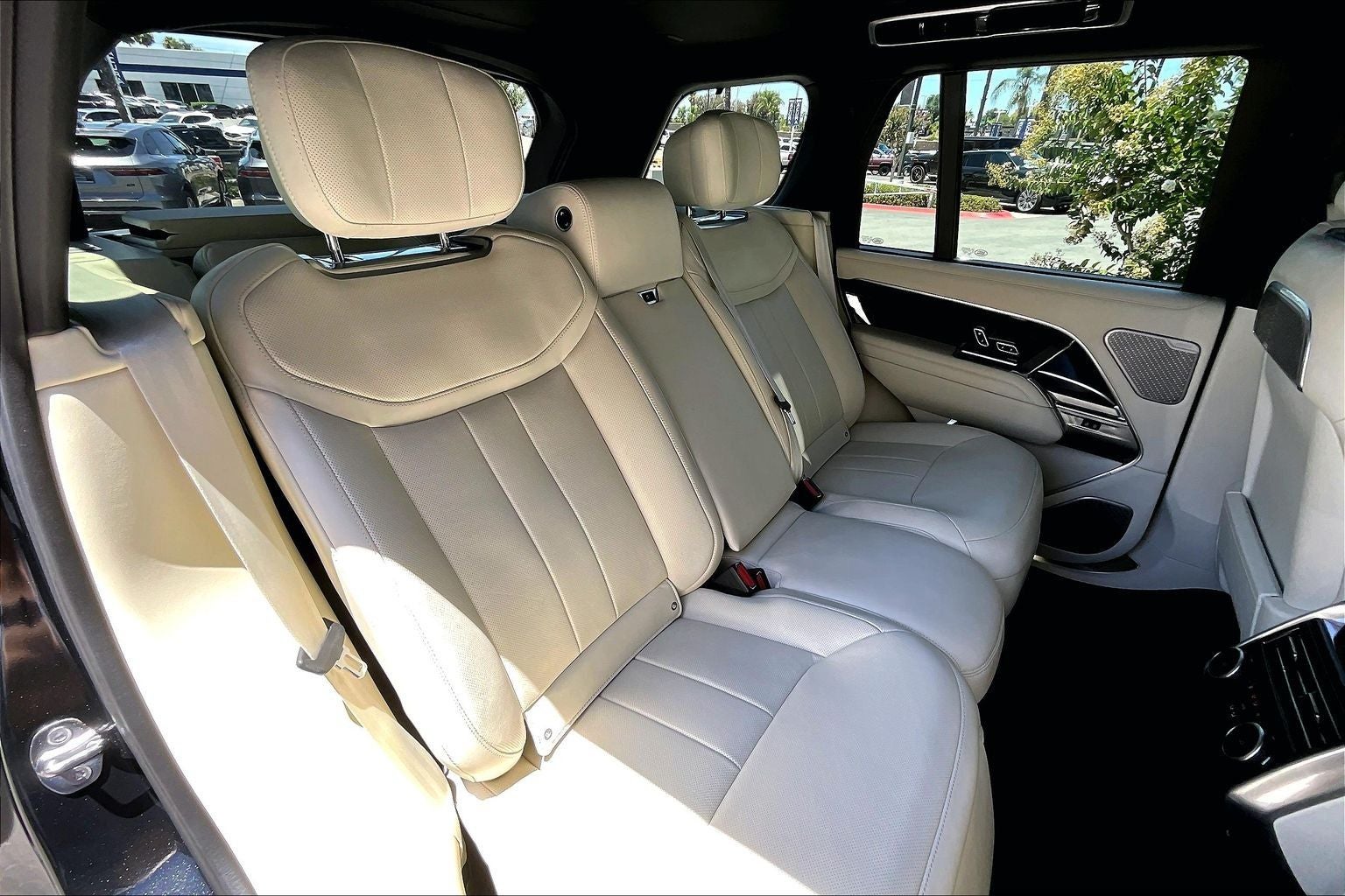 2025 Land Rover Range Rover Autobiography
