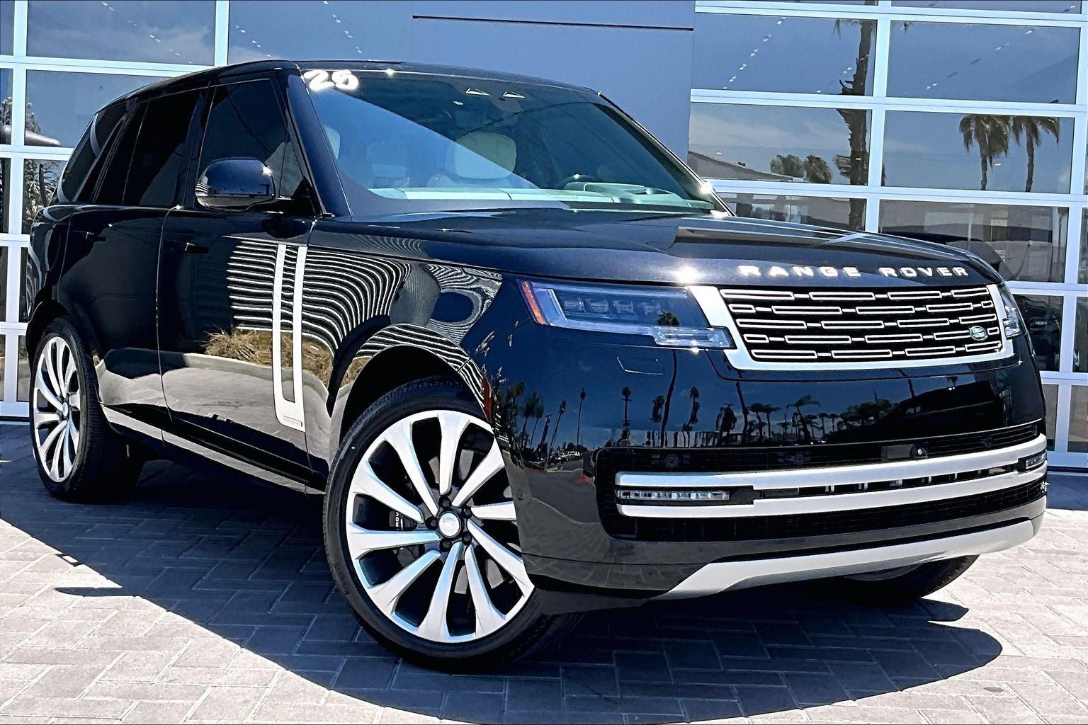 2025 Land Rover Range Rover Autobiography
