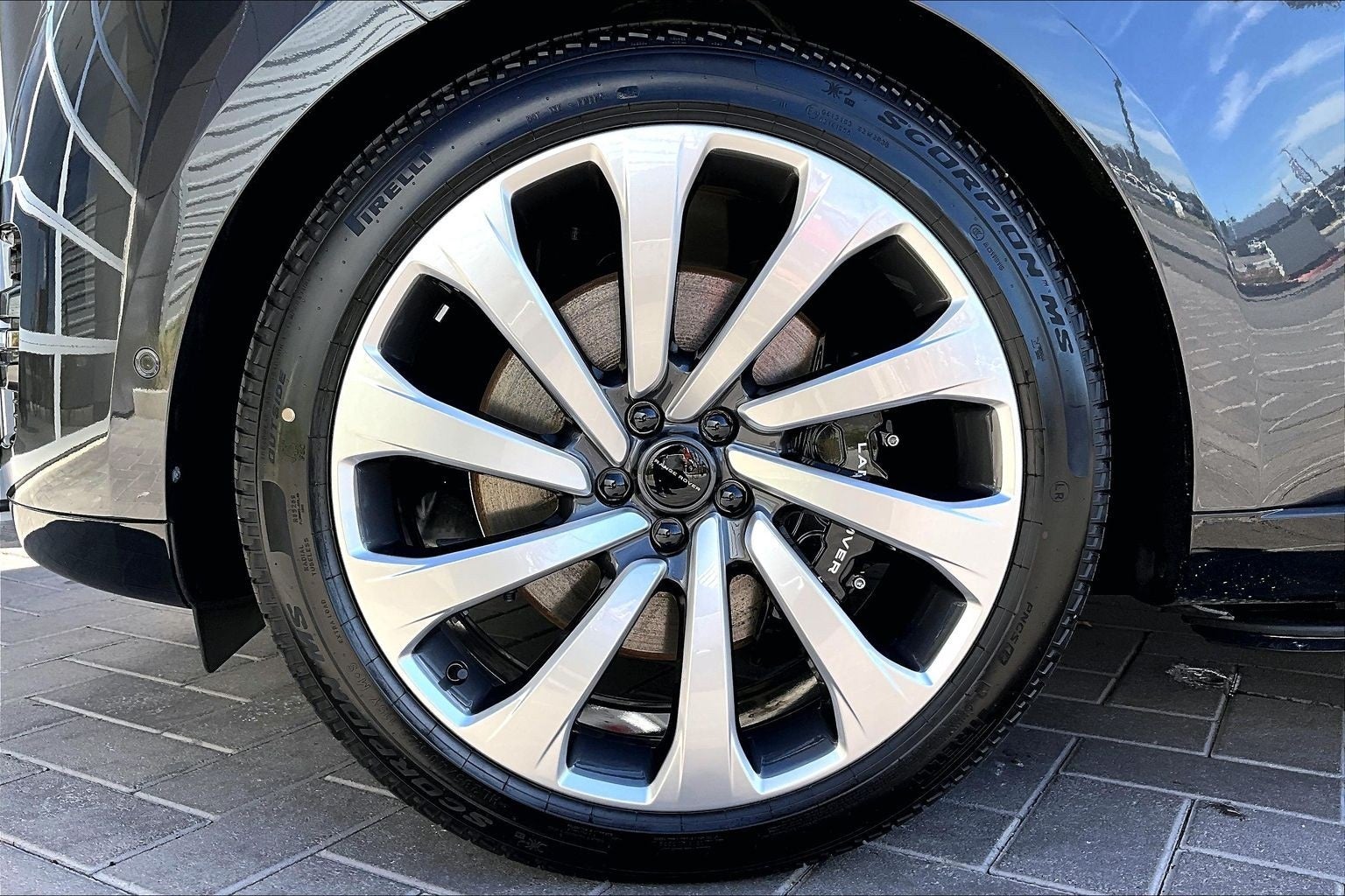 2026 Land Rover Range Rover Autobiography