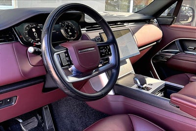 2025 Land Rover Range Rover Plug-In Hybrid Autobiography