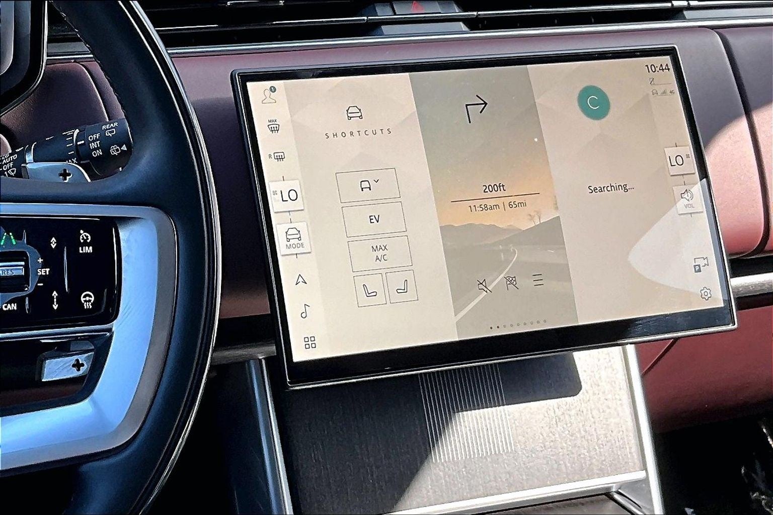 2025 Land Rover Range Rover Plug-In Hybrid Autobiography