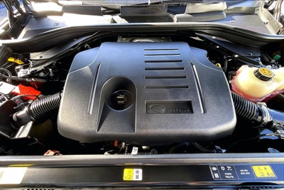 2025 Land Rover Range Rover Plug-In Hybrid Autobiography