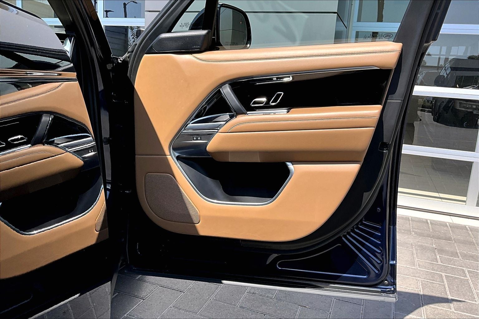 2023 Land Rover Range Rover Autobiography