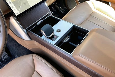 2024 Land Rover Range Rover Autobiography