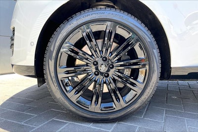 2024 Land Rover Range Rover Autobiography