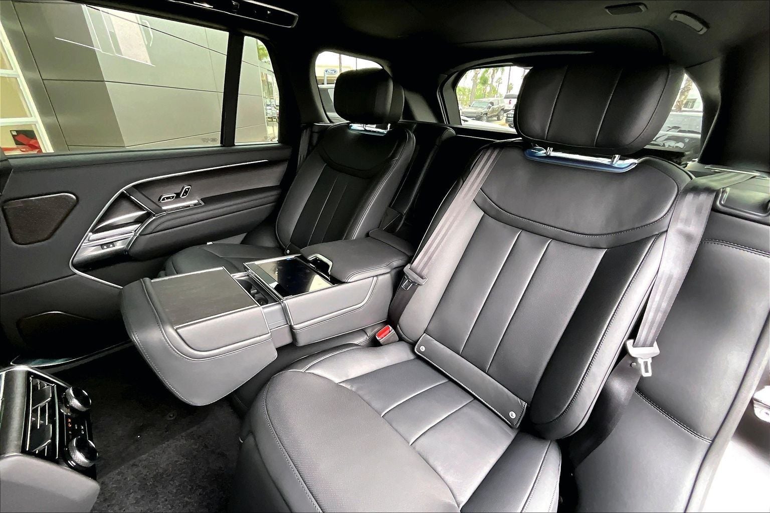 2026 Land Rover Range Rover Autobiography LWB
