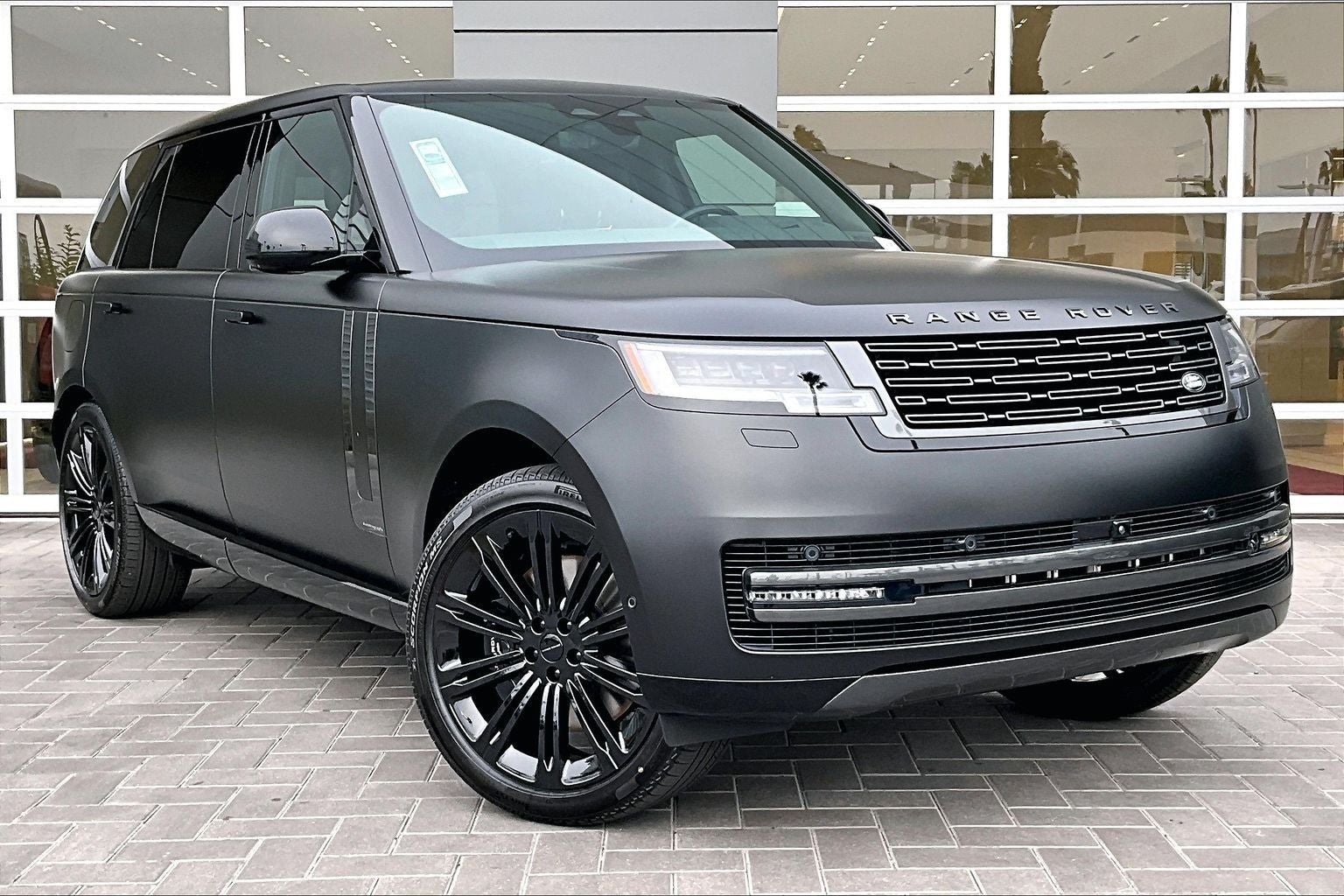 2026 Land Rover Range Rover Autobiography LWB