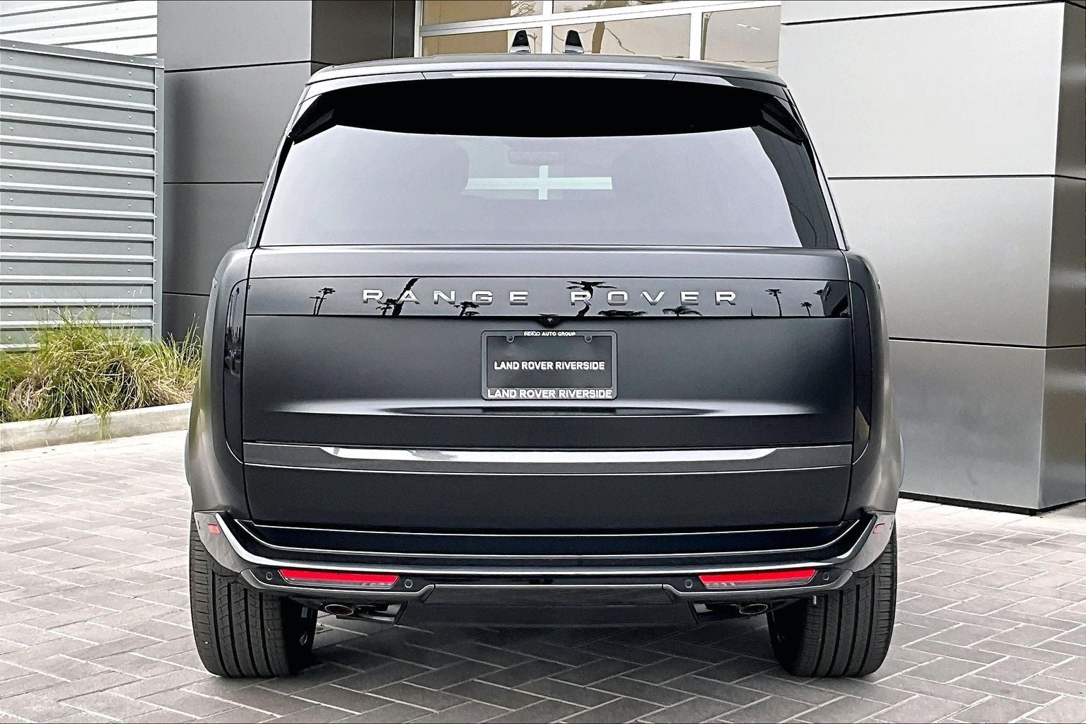 2026 Land Rover Range Rover Autobiography LWB