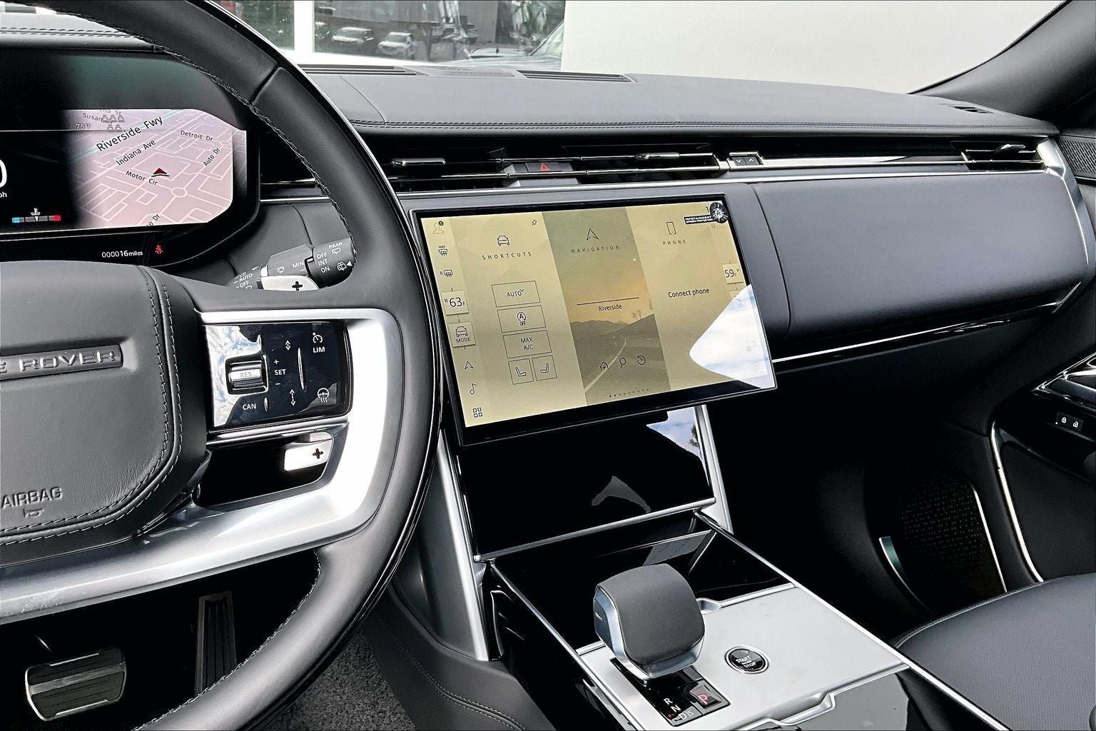 2026 Land Rover Range Rover Autobiography 7 Passenger