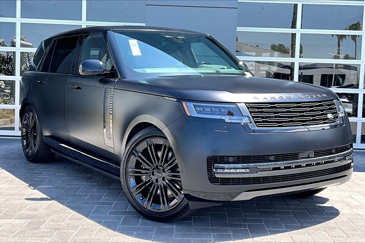 2026 Land Rover Range Rover Autobiography LWB
