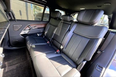 2025 Land Rover Range Rover Autobiography