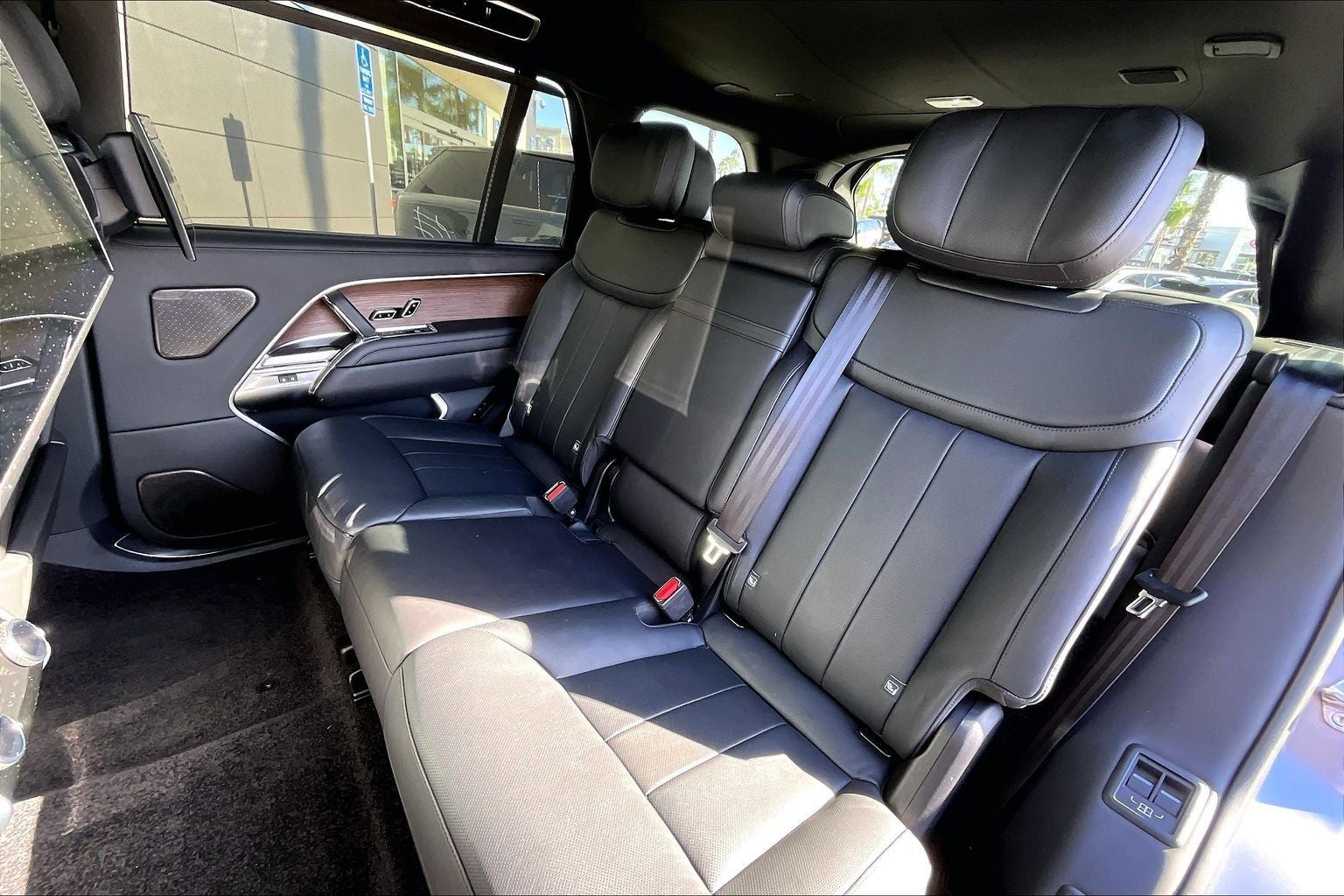 2025 Land Rover Range Rover Autobiography