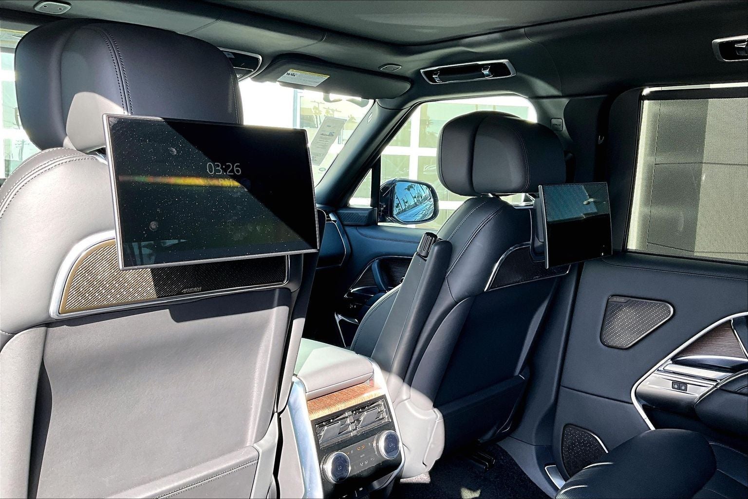 2025 Land Rover Range Rover Autobiography