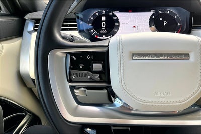 2023 Land Rover Range Rover SE