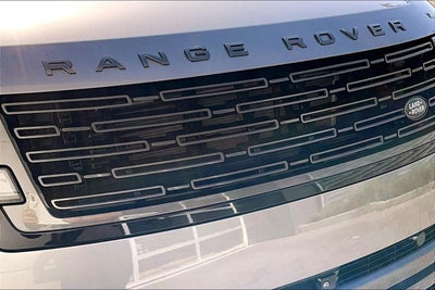 2023 Land Rover Range Rover SE